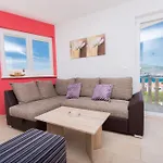Apartment Ljuba *