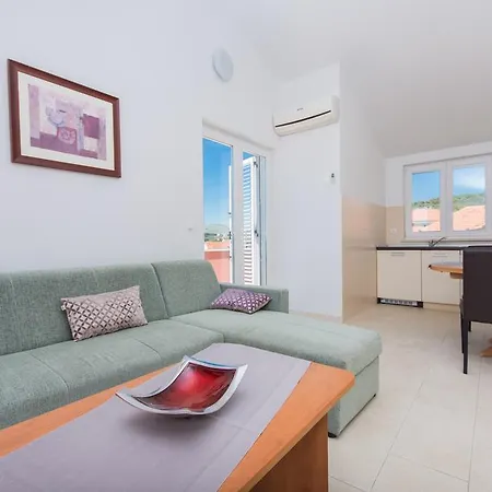 Apartament Ljuba Trogir