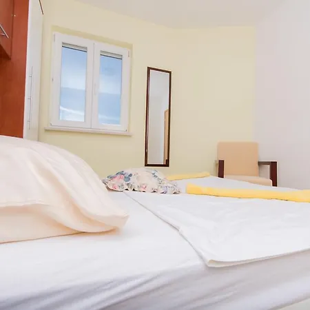 Apartment Ljuba