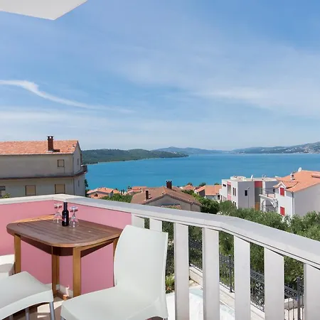 Apartment Ljuba Trogir